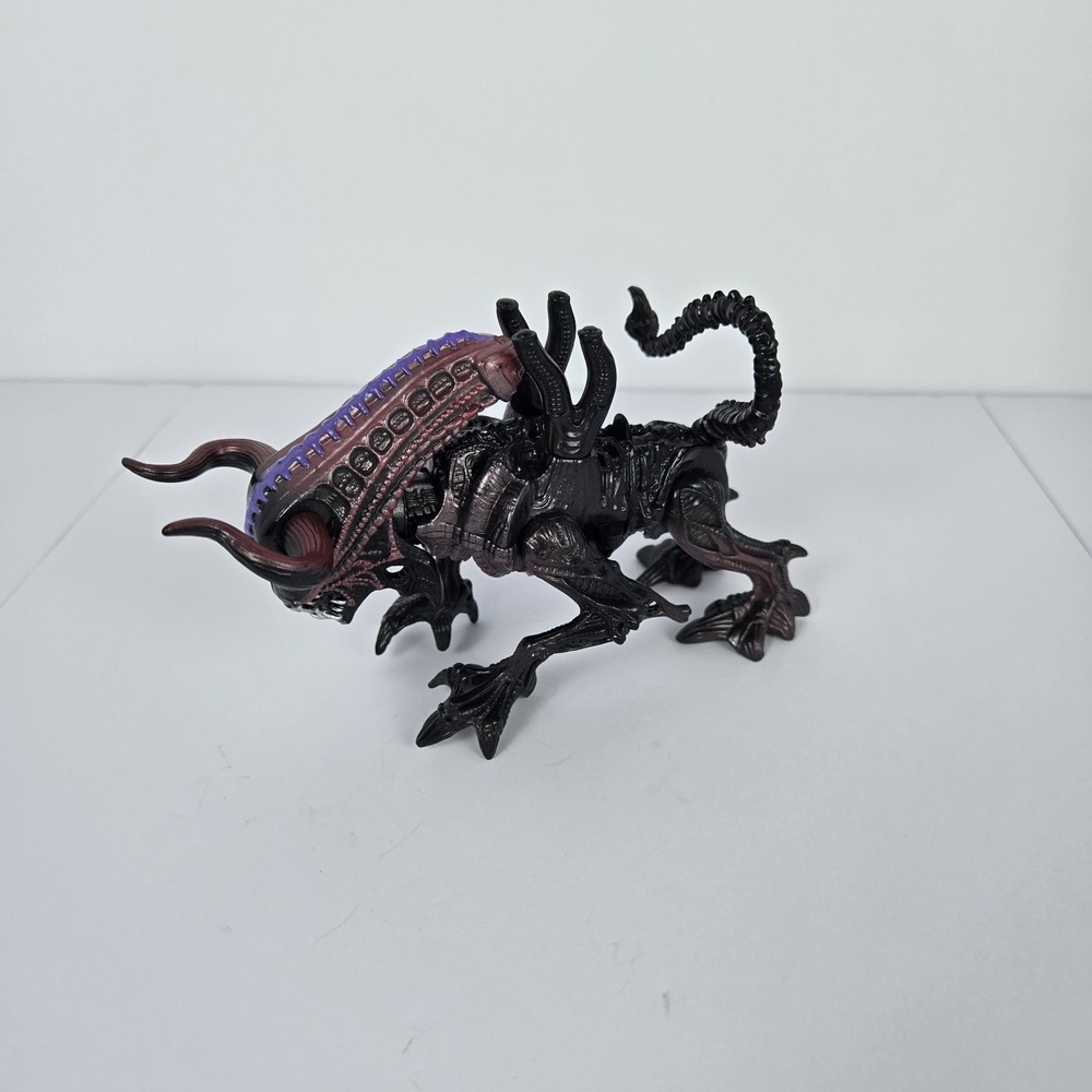 VINTAGE 1992 Kenner BULL ALIEN Xenomorph Figure